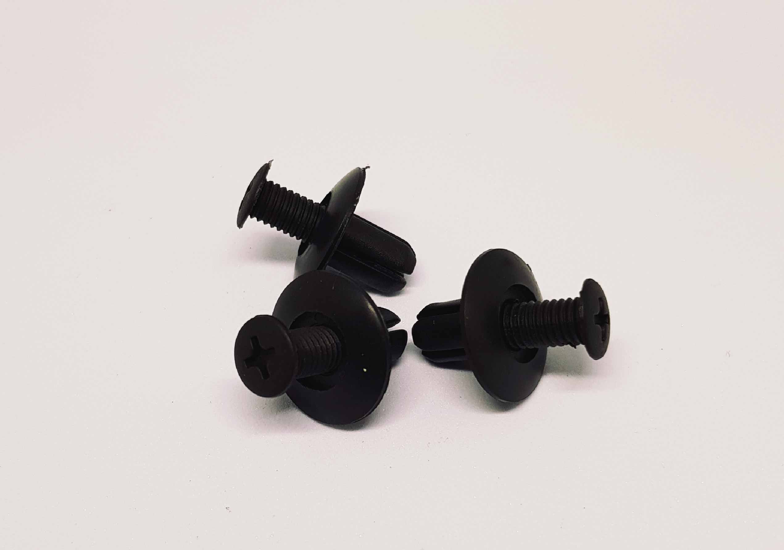 Retainer Clip